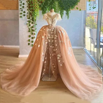 Великолепные Розовые платья для выпускного вечера с перьями 2022 Африканское Вечернее платье с разрезом из кружева и бисера с высоким воротом и Съемной юбкой Вечернее платье